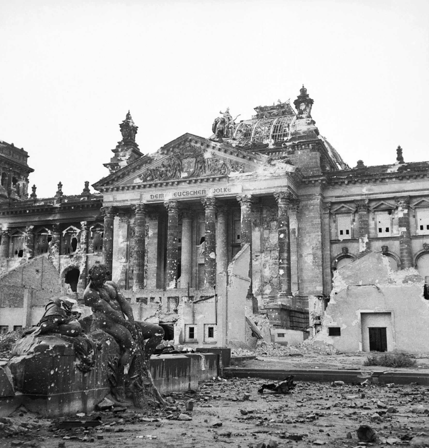 The Reichstag, June 1945: catastrophe and zero hour — the launch that is untransferable and that proved insufficient (IWM photo).