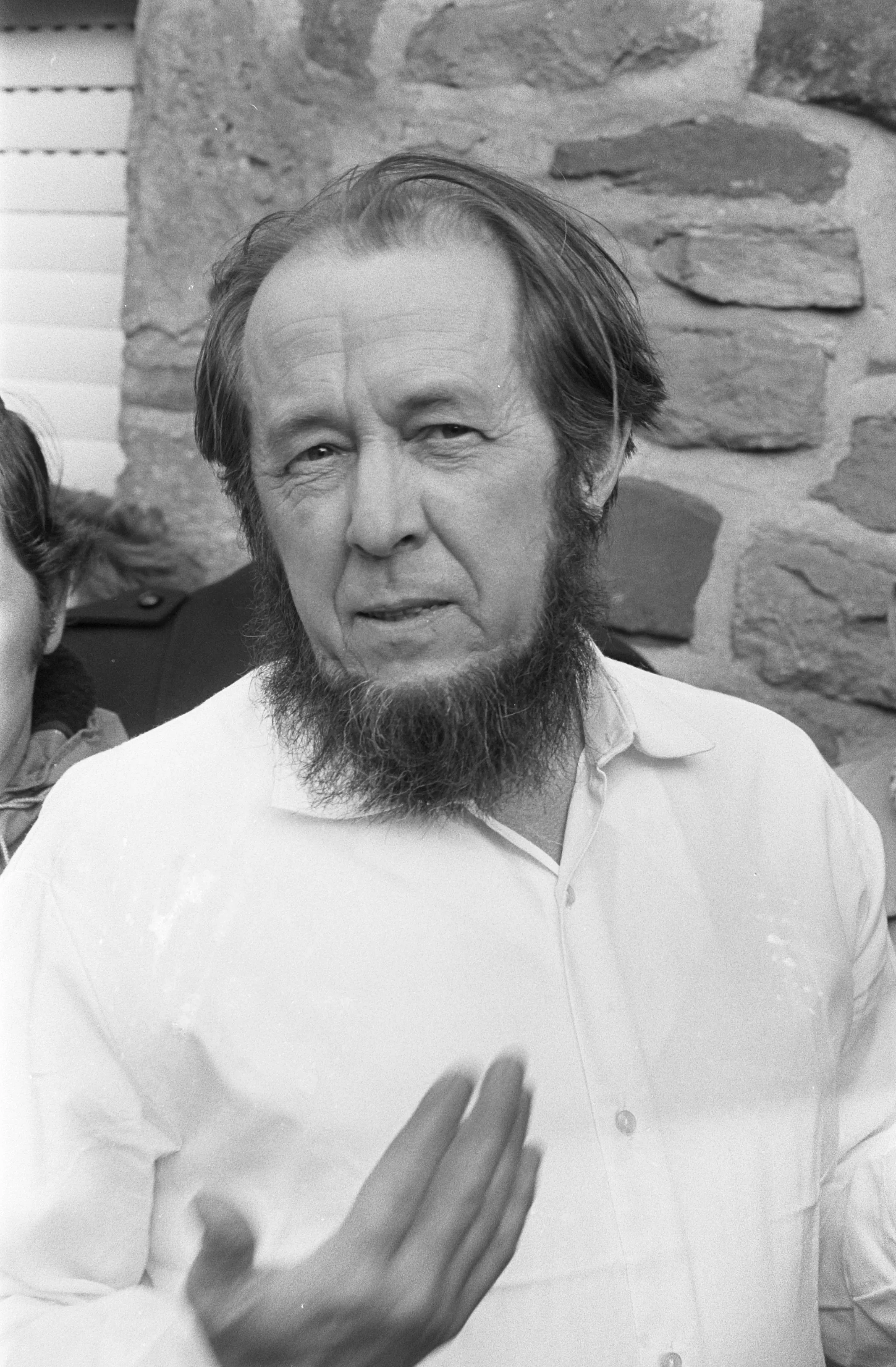 Solzhenitsyn in the first days of his expulsion, February 1974: physically abroad — he remained a fact of life inside Russia (photo: Anefo, CC0).